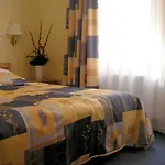 Hotel Claris 3*
