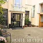 Claris Praag