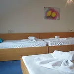 Claris 3* Praag