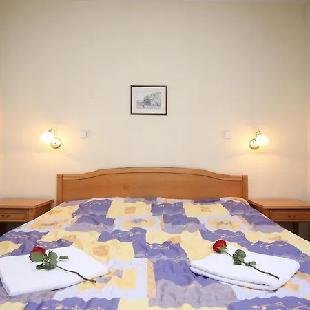 クラリス 3*