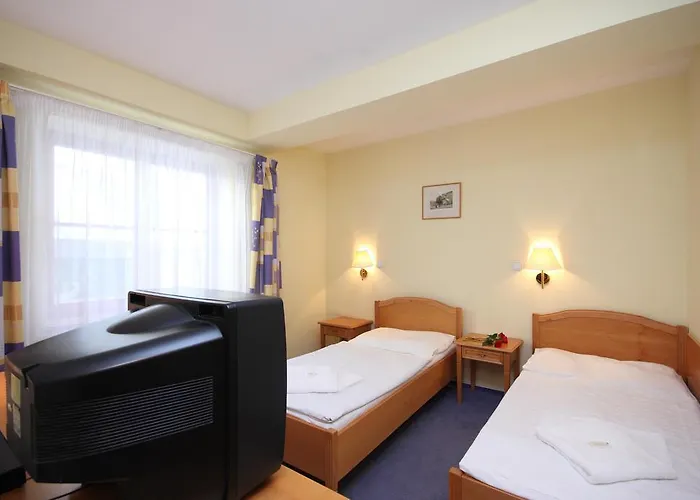 Claris 3* Prag
