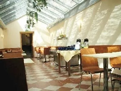 Claris Hotel