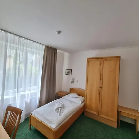 Claris Hotel