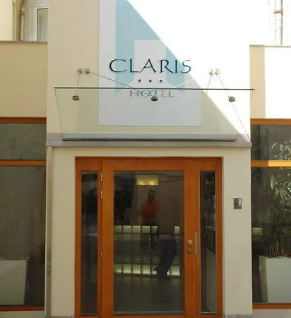Claris