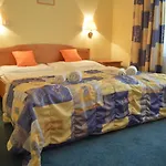 Hotel Claris 3*